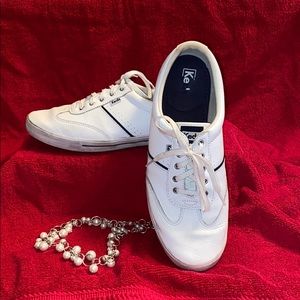 Ked’s Women’s leather sneakers
